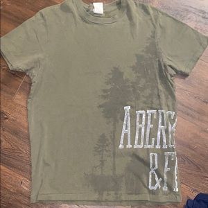 Abercrombie t-shirt